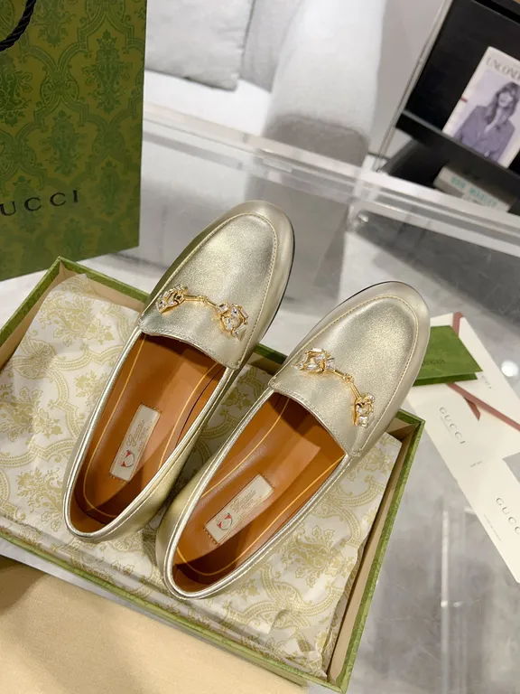 Gucci Shoe 